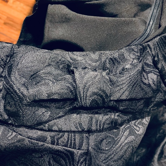 🖤 Lindy Bop Tiana Twinset Brocade Off-Shoulder Swing Dress with Bows & Jacket - Picture 9 of 11